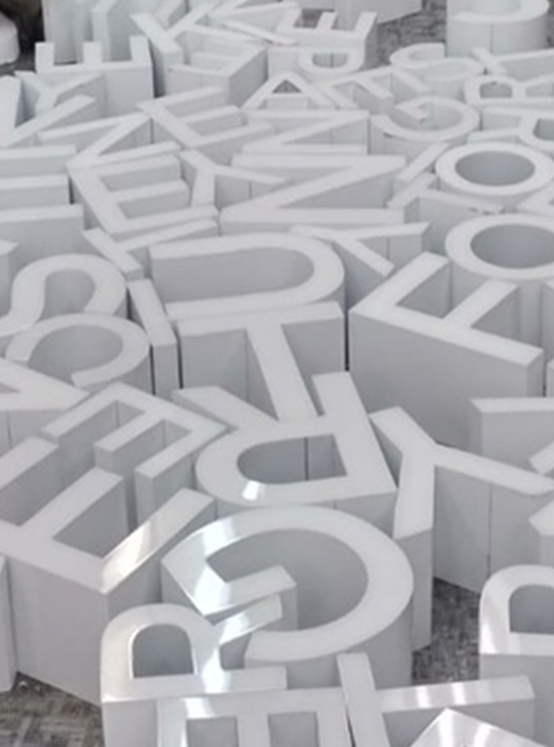 Объемные световые вывески заказать в Москве