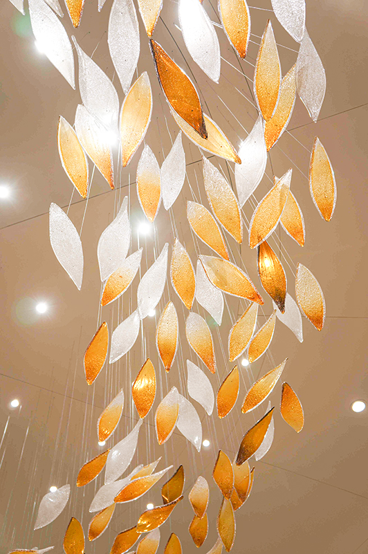 Художественные световые инсталляции GLASSBURG на заказ в СПб