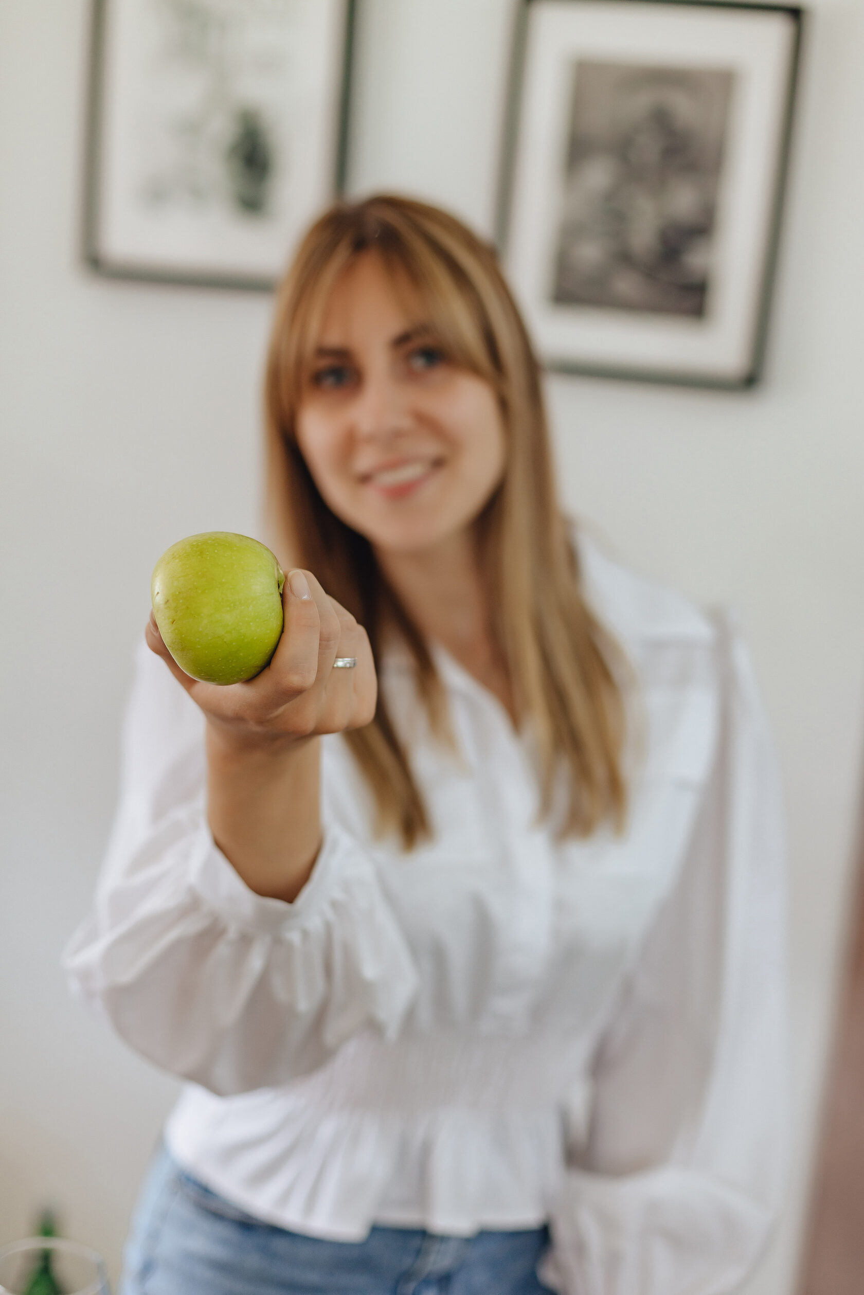 консультация по питанию нутрициолога, программа питания, разбор дневника питания, выявление дефицитов, расчет кбжу, сбалансированное меню