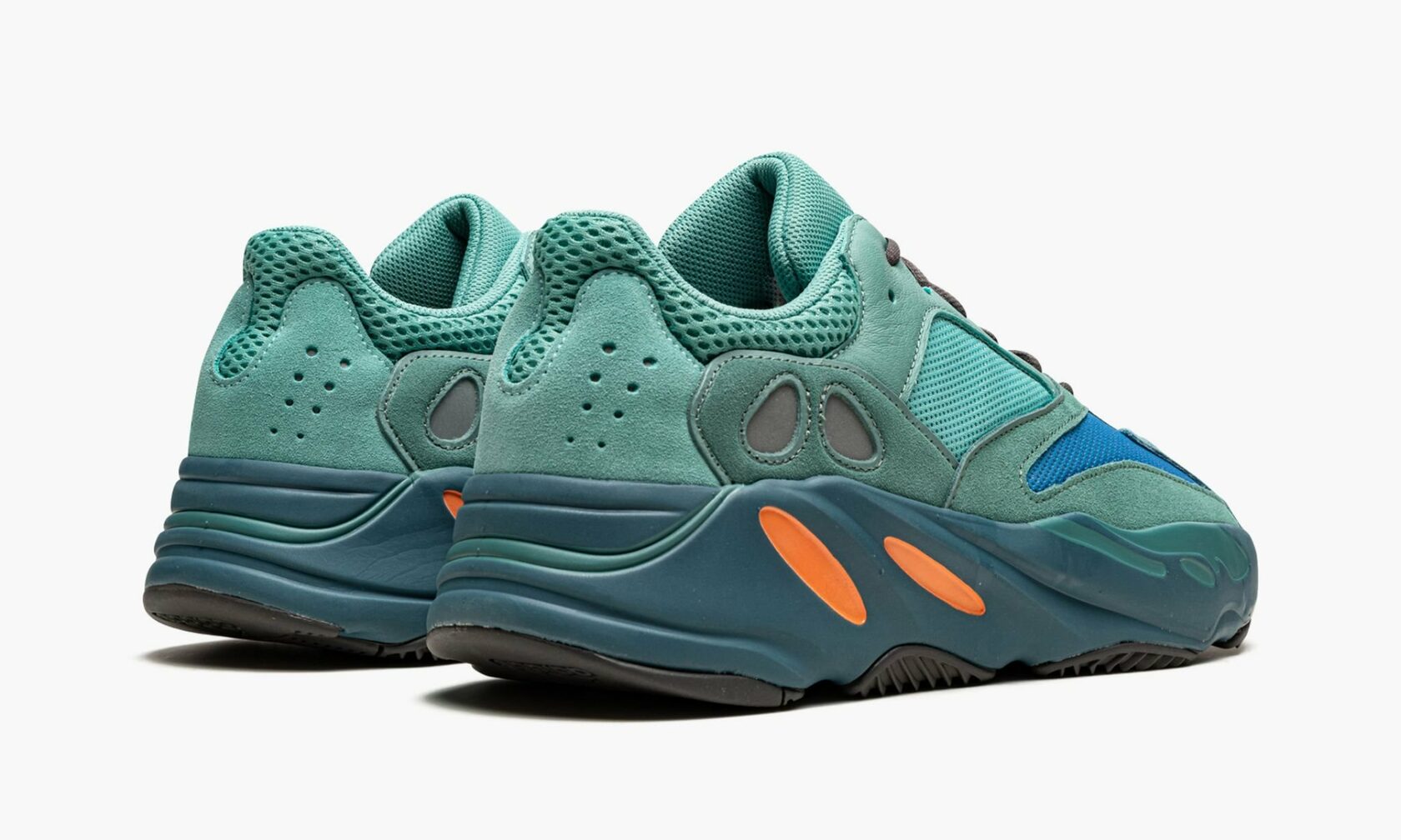 Купить Adidas Yeezy Boost 700 Faded Azure - 100% оригинал