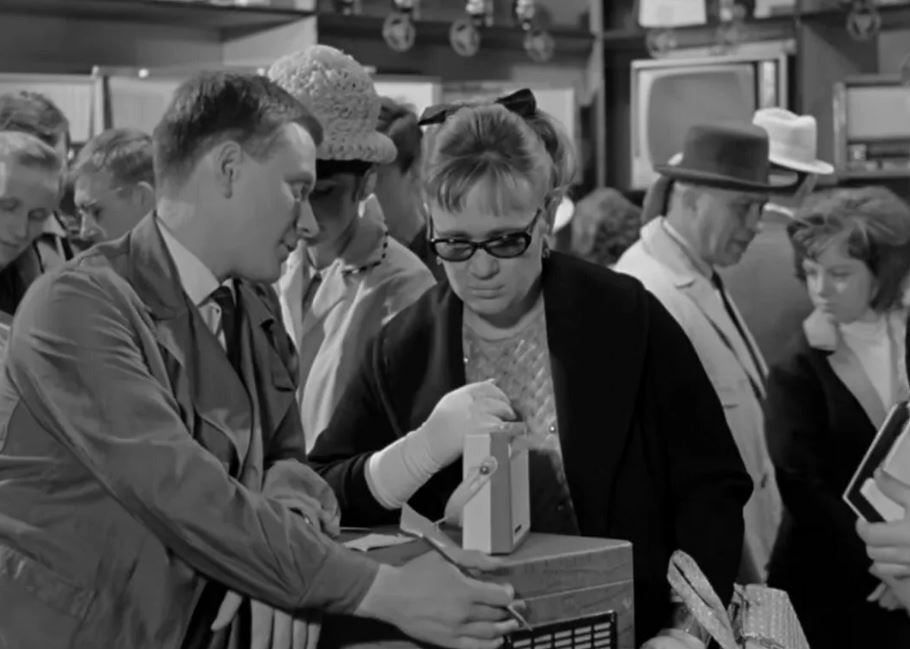 Кадр из этого хорошего фильма