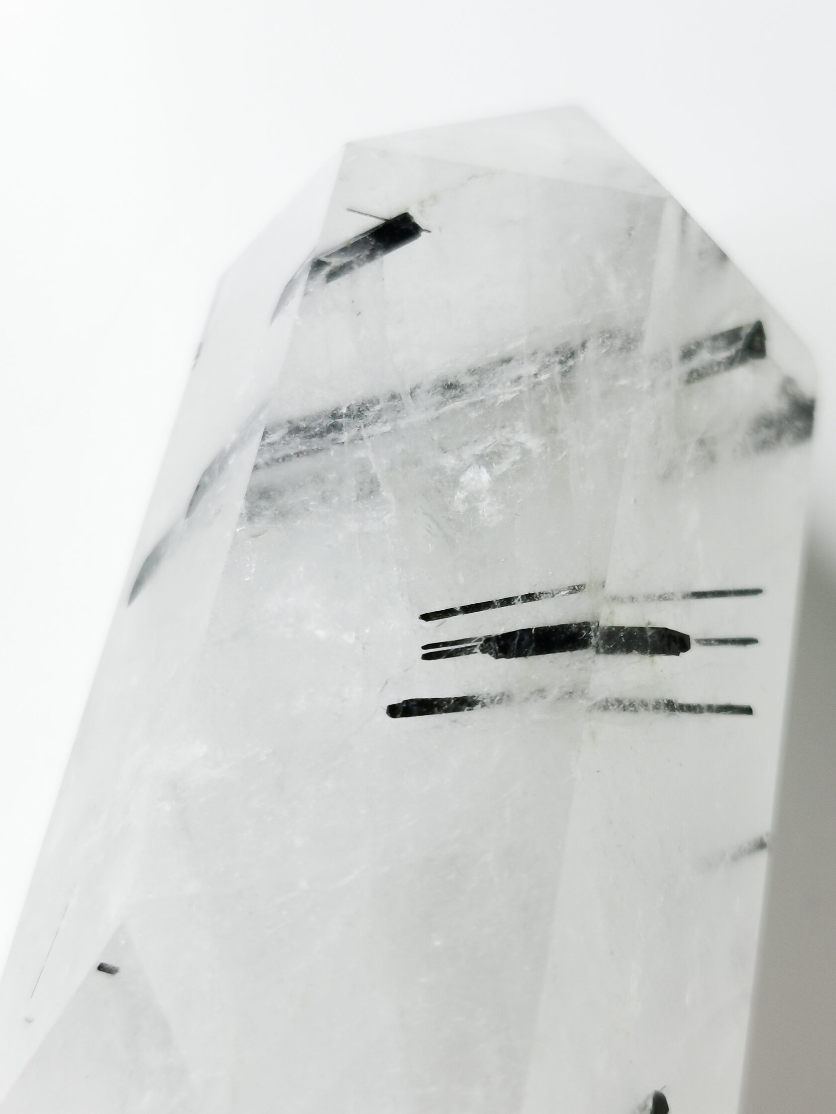 Турмалиновый кварц шерл натуральный