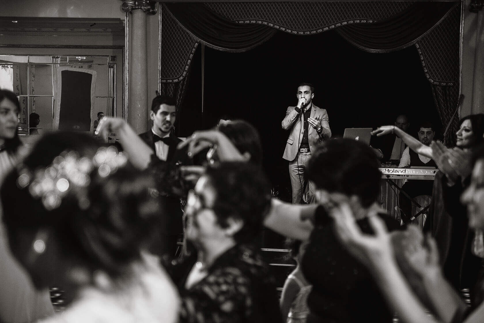 Весёлая армянская свадьба в зале Виктория