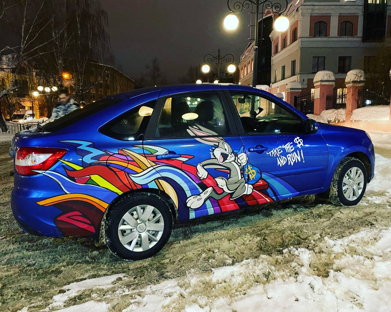 Наклейки на боковые двери автомобиля с любым дизайном на заказ