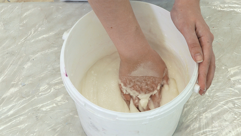 Оклейка стен флизелиновыми обоями — Национальная сборная Worldskills Россия