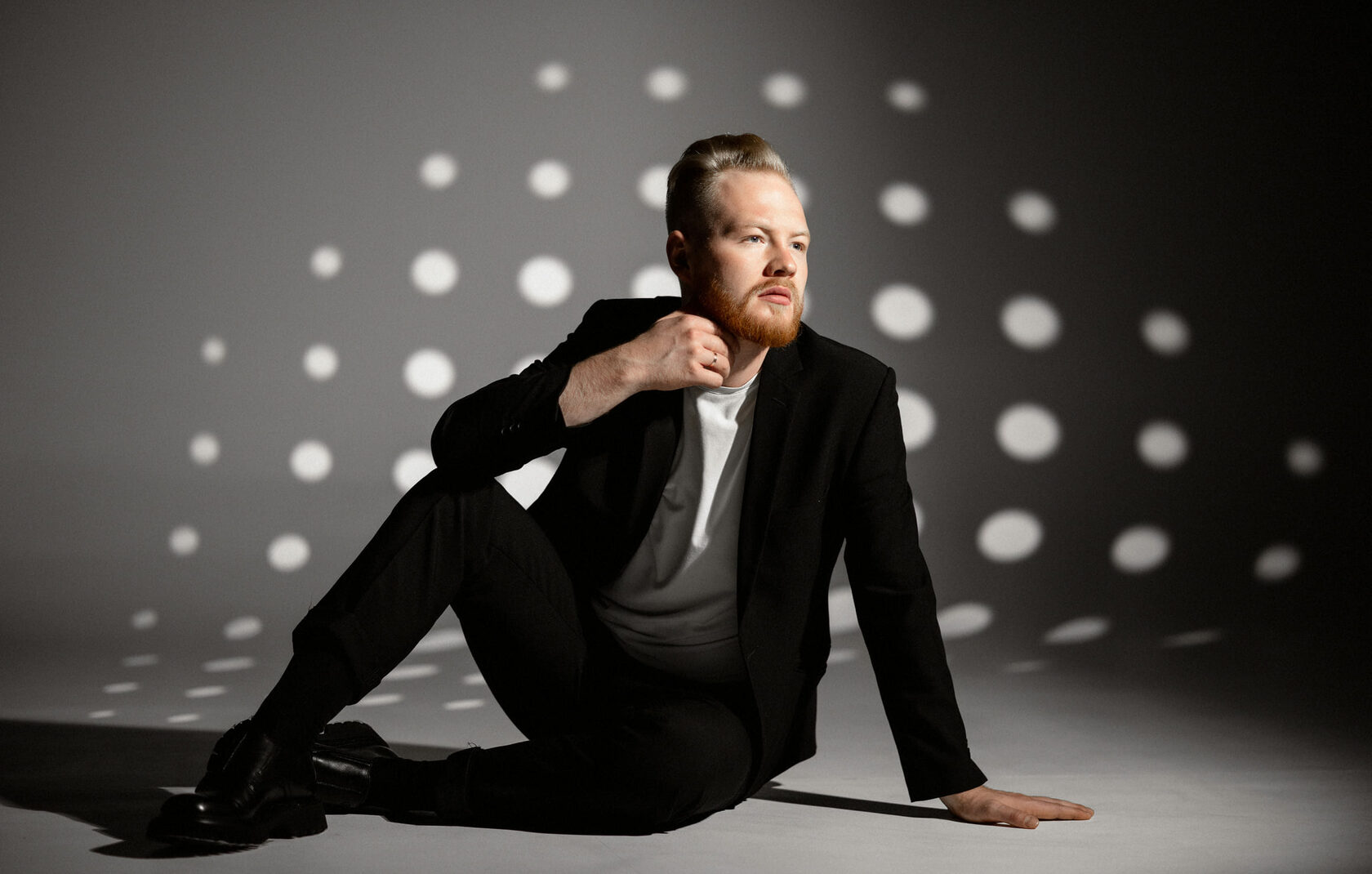 ведущие красноярск, ведущий красноярск, топ 15 ведущий красноярск, топ ведущих красноярск, ивент красноярск, event красноярск, эвент или ивент красноярск, организация эксклюзивных корпоративов, корпоратив красноярск, ведущий на корпоратив красноярск, проведение корпоративов красноярск, банкетный зал для корпоратива красноярск