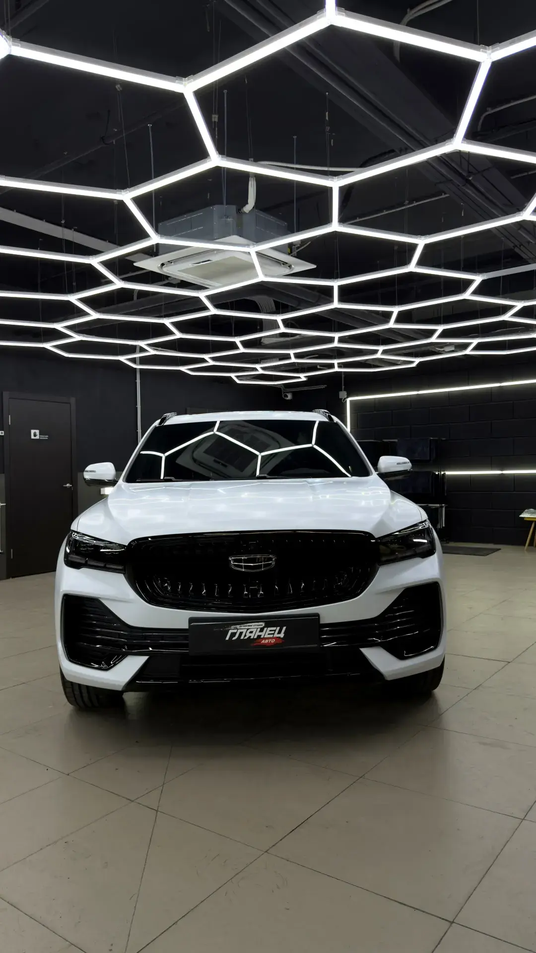Geely Monjaro — матовая пленка и химчистка