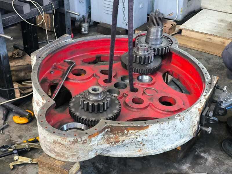 Восстановление шестерен промышленного редуктора