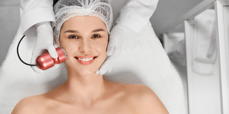 RF-лифтинг лица в Москве: безоперационная подтяжка кожи и омоложение