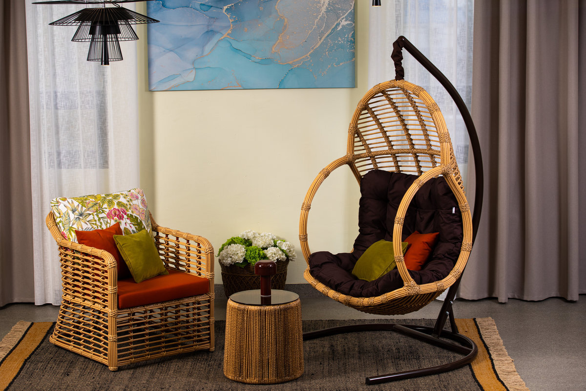 Дорогая мебель ручной работы из искусственного ротанга