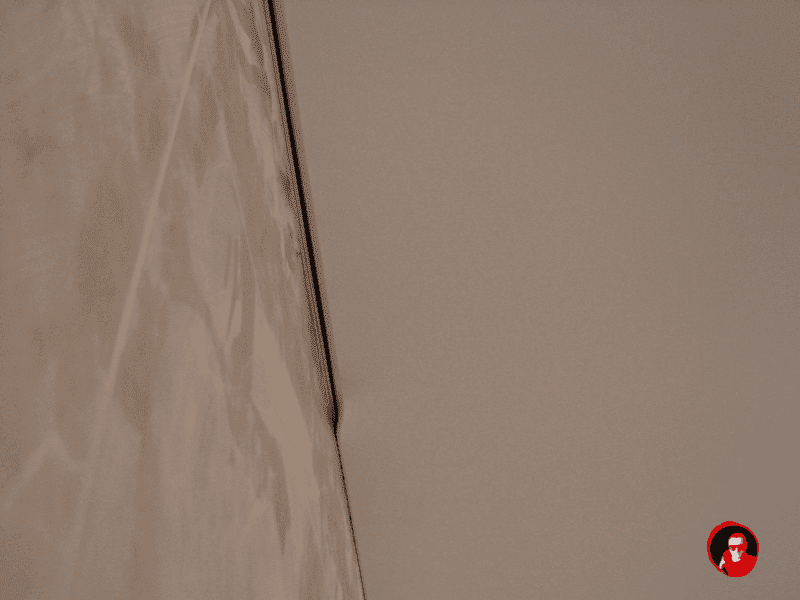 Бесщелевой потолок крааб между балкой.