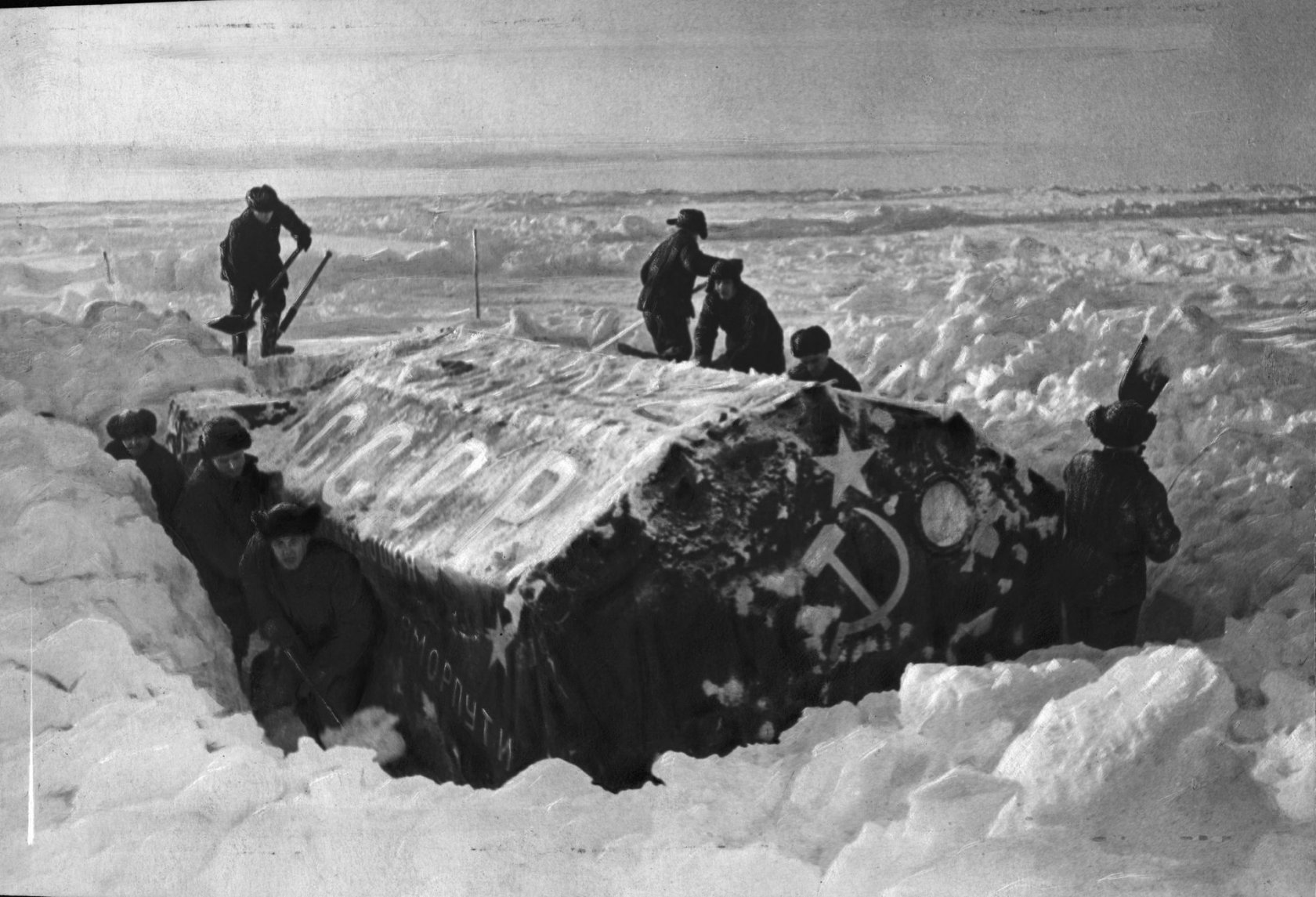 Дрейфующей луны 62. Экспедиция Папанина на Северный полюс 1937. Первая в мире дрейфующая научная станция Северный полюс-1. Экспедиция Северный полюс 1 Папанин. Станция Северный полюс 1 Папанин.