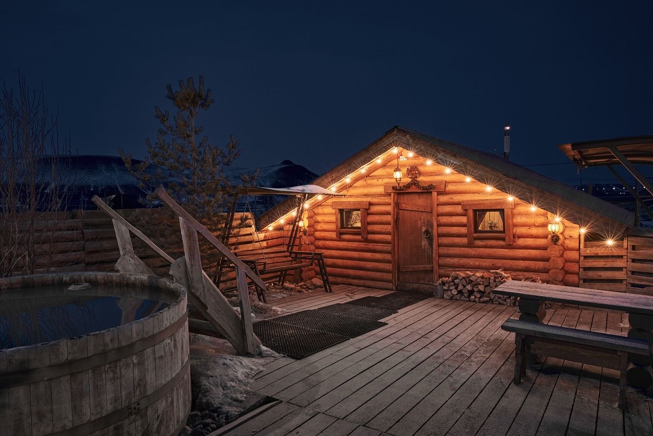 БОБРЫ — русские бани на дровах в Красноярске на берегу реки