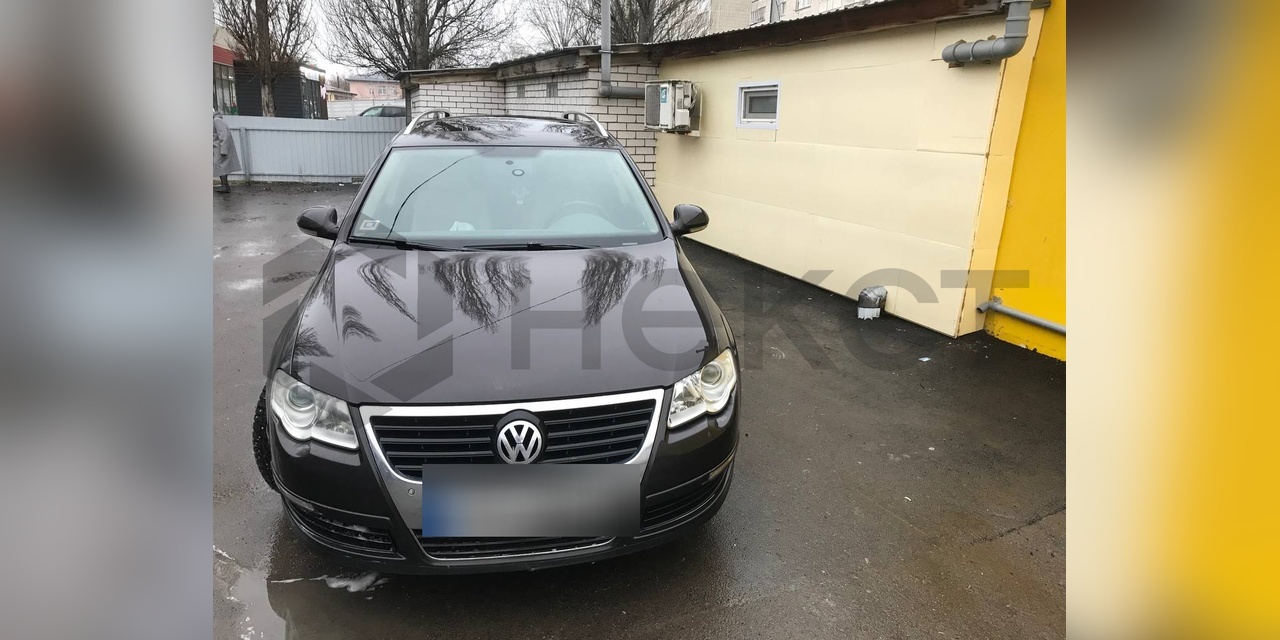 Фото Volkswagen Passat № 2