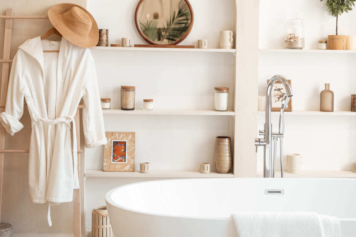 Брендинг косметического бренда Estahome: логотип, упаковка, оформление соцсетей