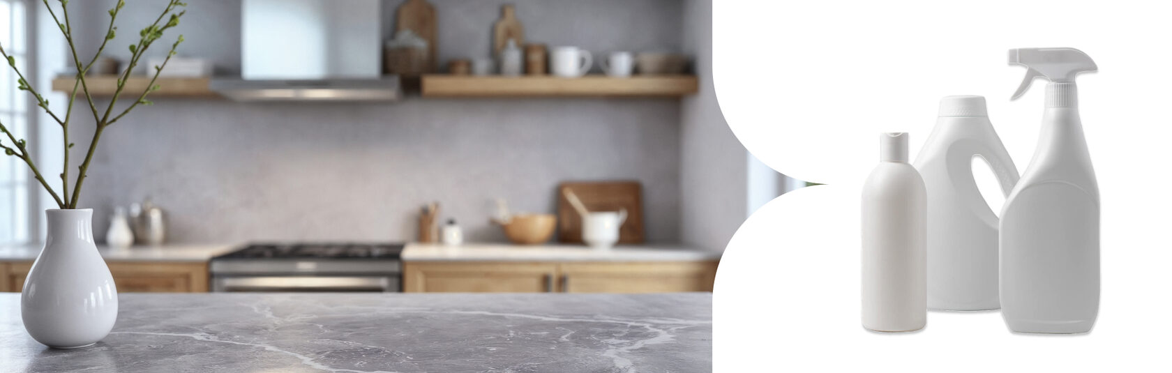 Кухонная столешница и средства для уборки в бутылках на светлом фоне