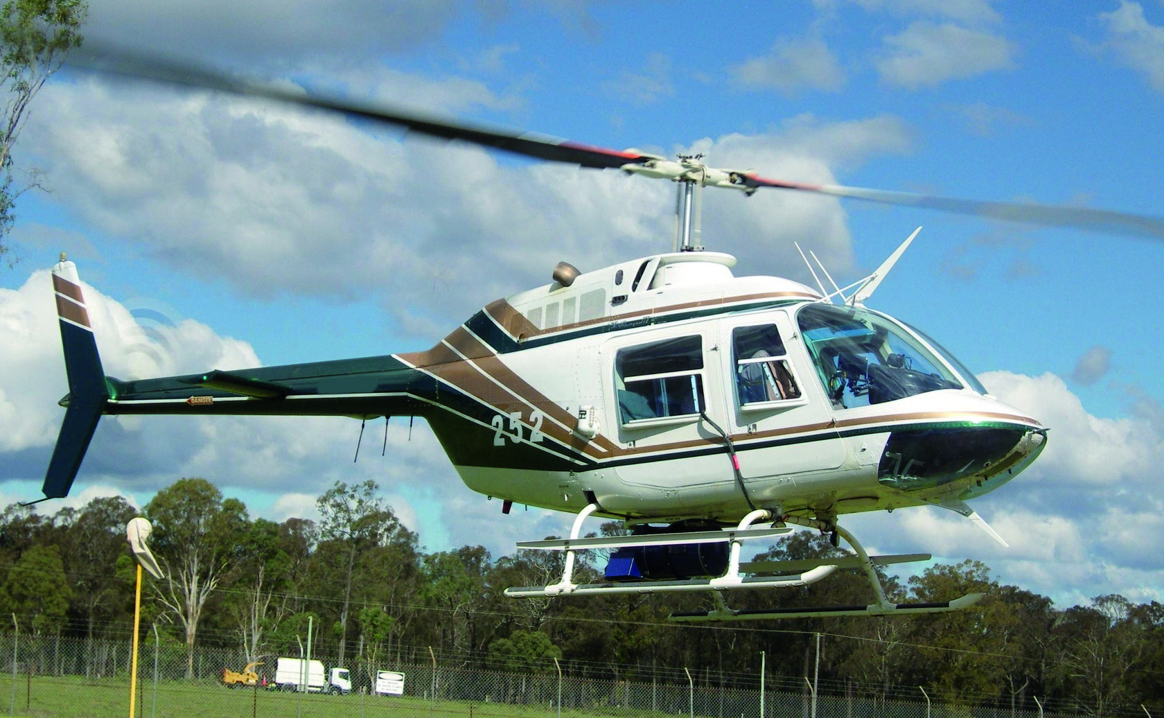 Figure 1. Helicopter-mounted gas detection system (GLD).