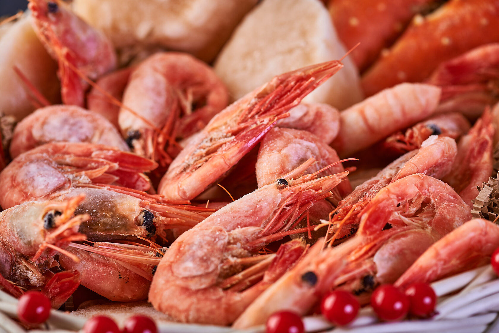 Камчатские морепродукты в москве магазины адреса. Морепродукт типа креветки. Морепродукты Эстетика. Морепродукты дизайн. Креветки 40/60