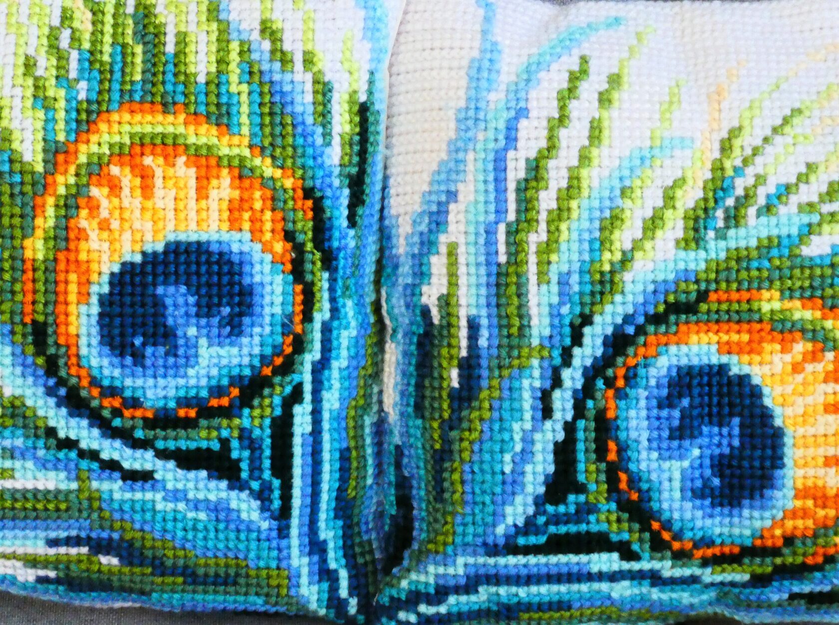 Peacock feather pillow case handcraft deco living