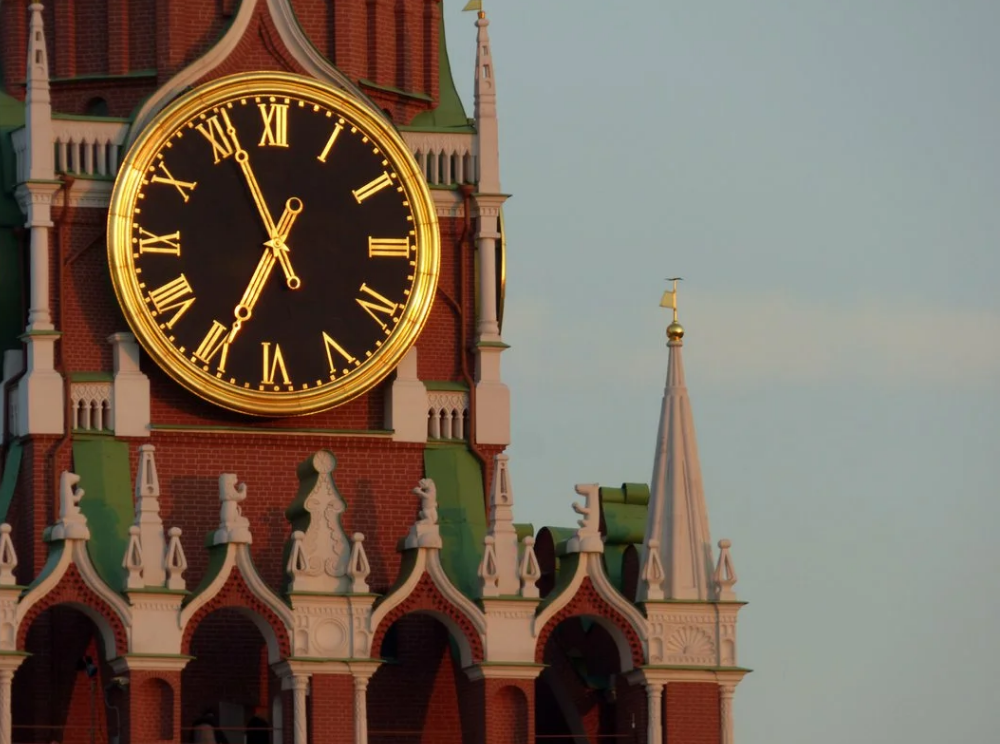 Часы в кремлевской башне