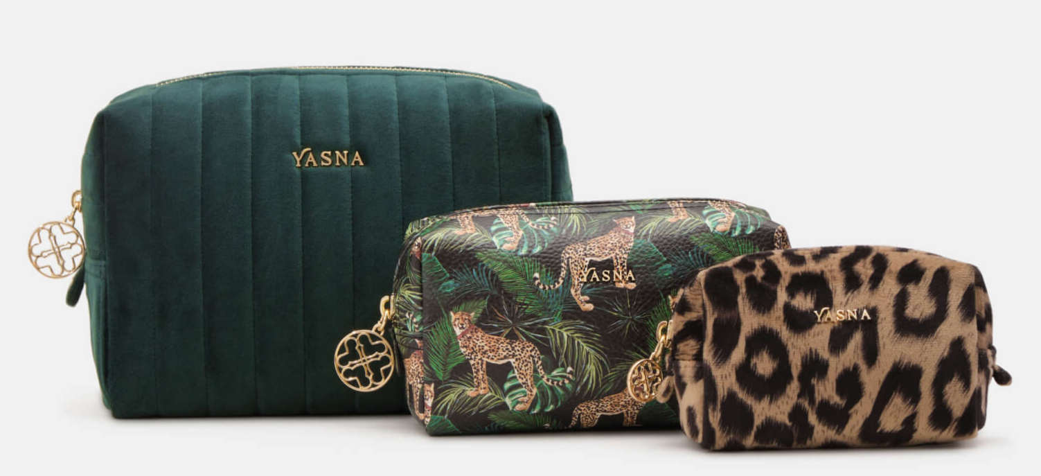 коллекция косметичек yasna