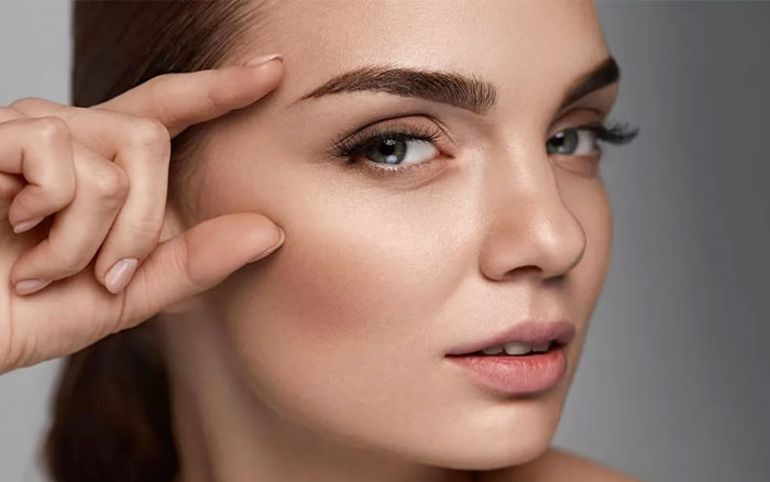 Уход за кожей вокруг глаз: как избавиться от кругов и мелких морщин