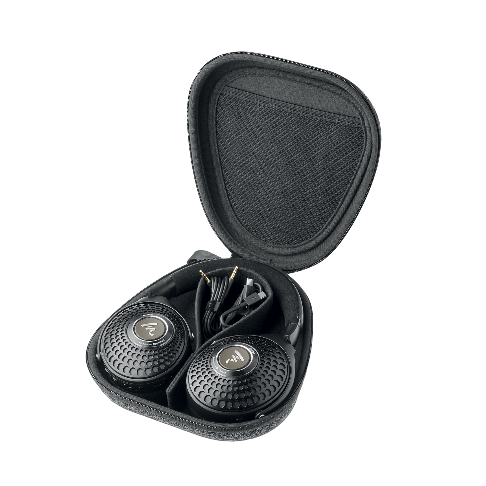 Focal Bathys Deep Black — сдержанная элегантность и мощный звук