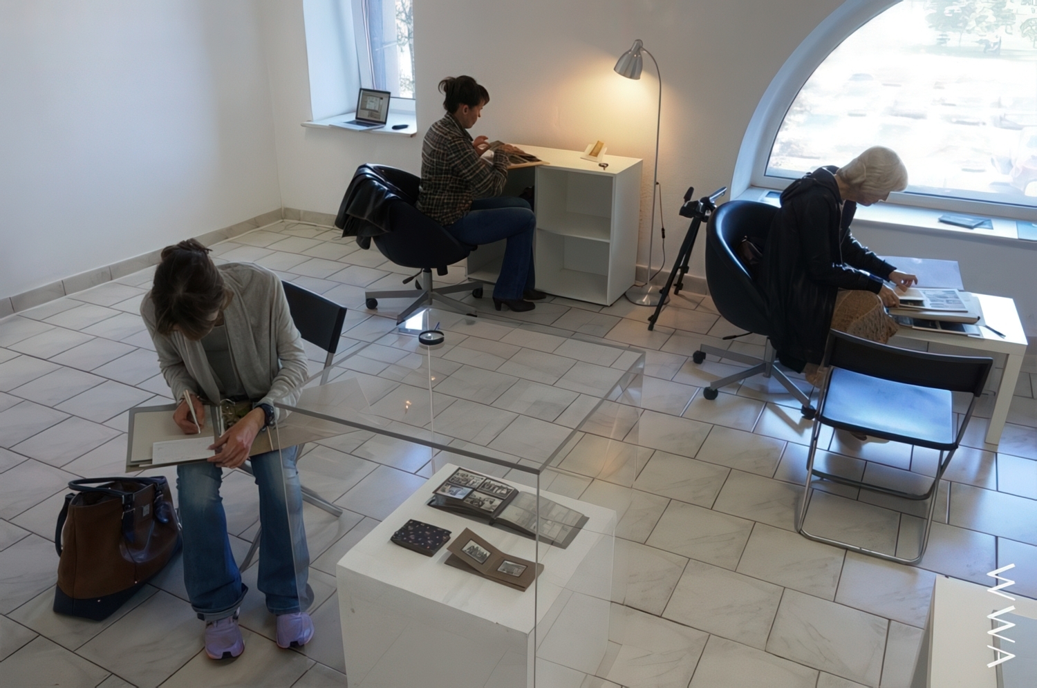 Экспазіцыя выставы. Архіў сведкі вайны