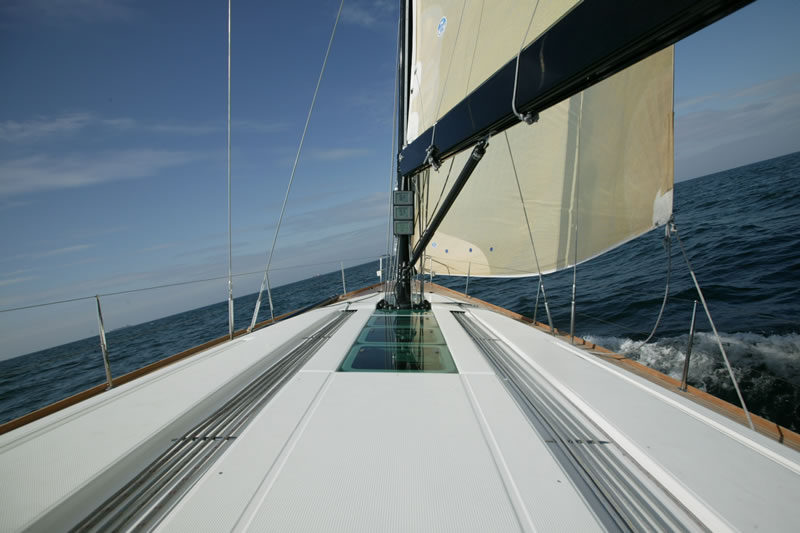 Парусная яхта Beneteau First 50 — полет в первом классе