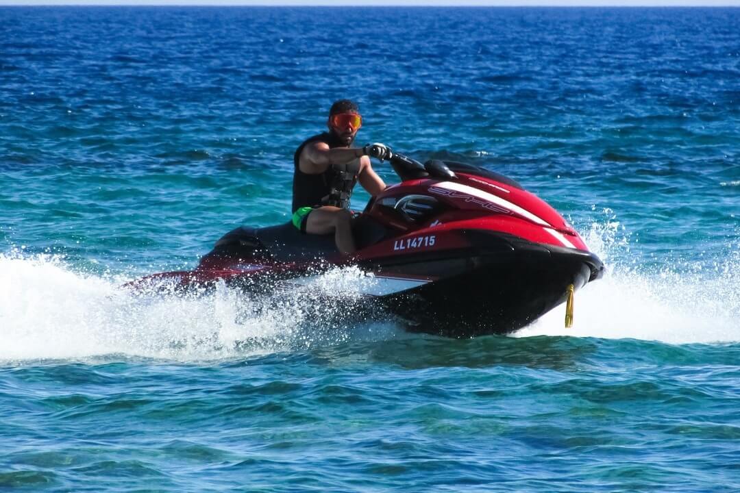 Jet Ski Р’РѕРґРЅС‹Р№ РјРѕС‚РѕС†РёРєР»