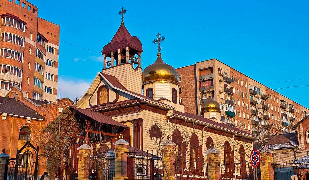 Церковь Воскресения Христова, Чита. Храм Святого Луки Чита.