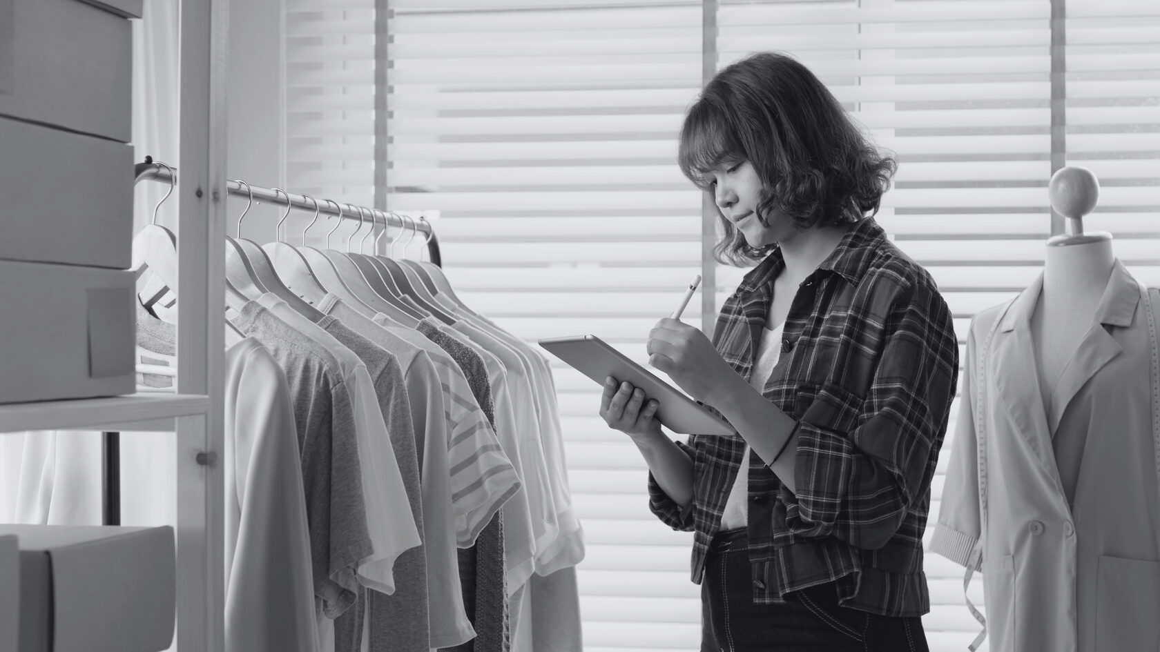 Optimising Seasonal Inventory Turnover in Fashion Retail