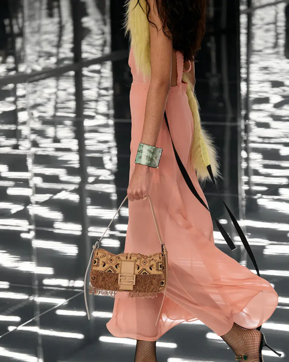 Сумки Fendi Spring 2027 Runway 14