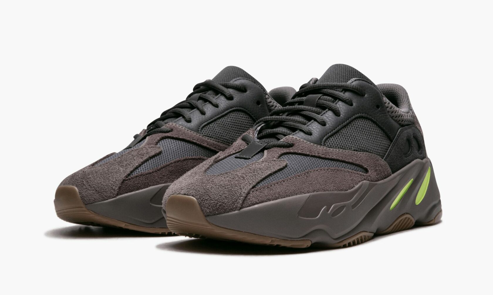 Yeezy 700 cheap mauve resale price