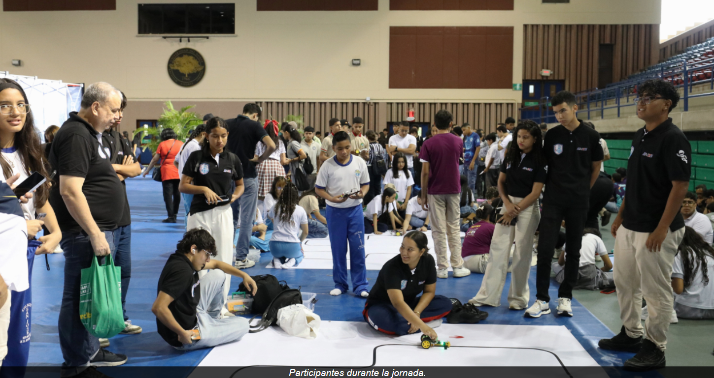 ercer Challenge SKill STEM refuerza en bachilleres habilidades en el campo de la robótica