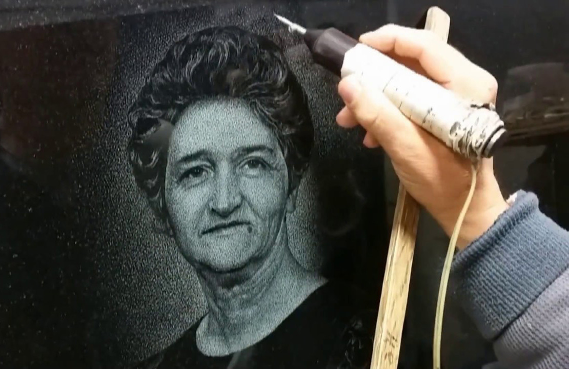 гравировка на камне