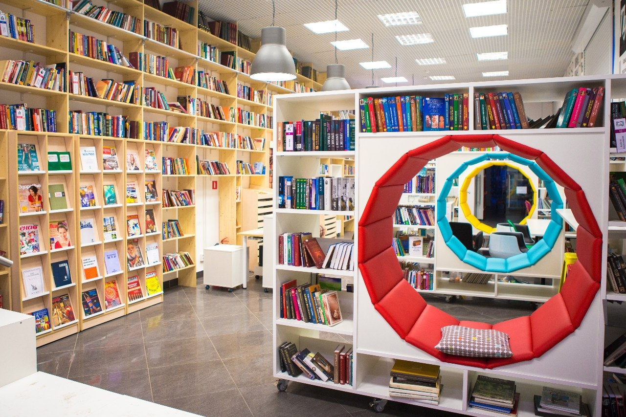 Библиотека им гоголя в санкт петербурге