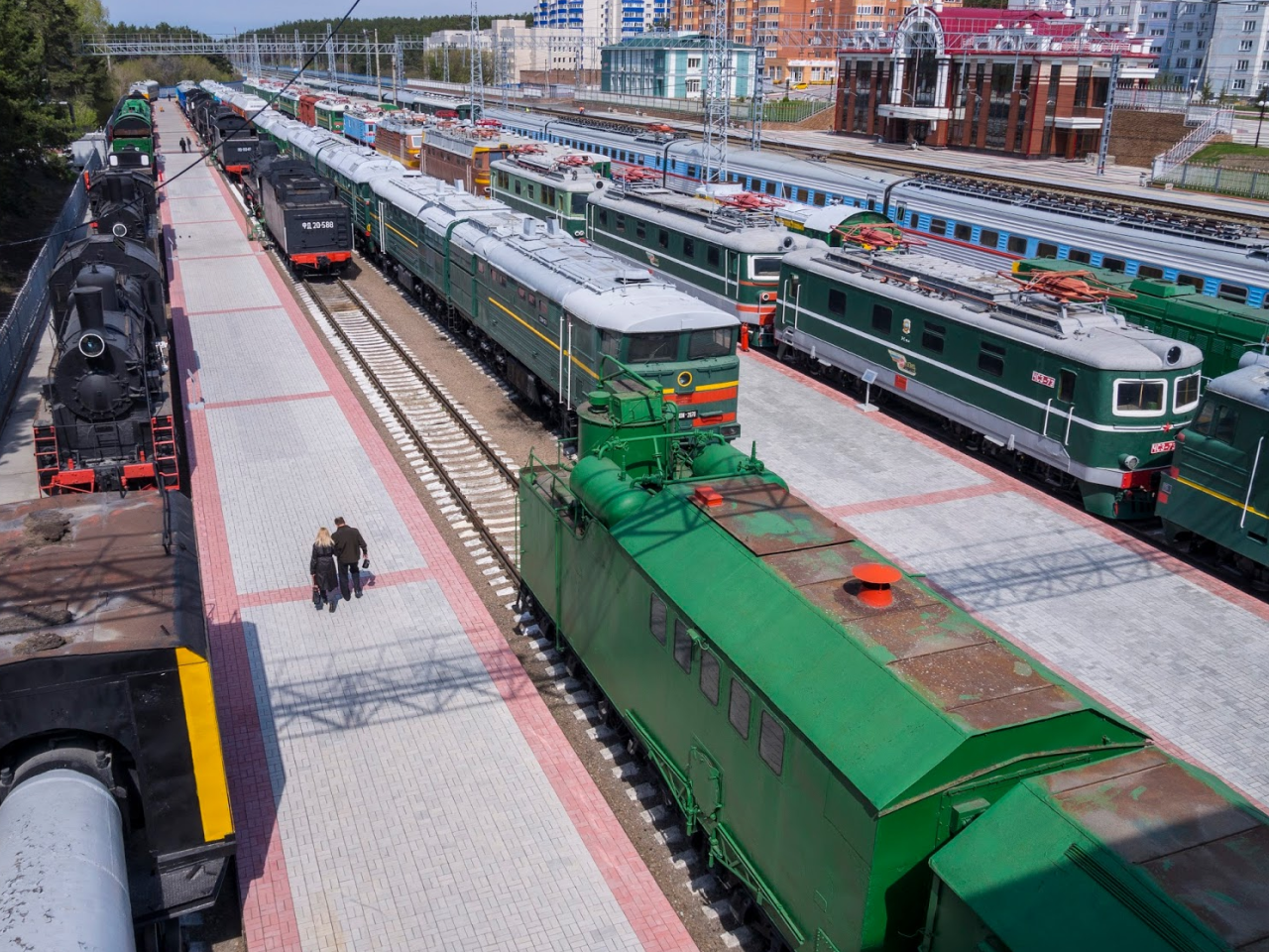 Техник новосибирск. Новосибирский ЖД музей. Станция Сеятель музей железнодорожной техники. Музей ЖД техники Новосибирск. Музей Паровозов в Новосибирске.