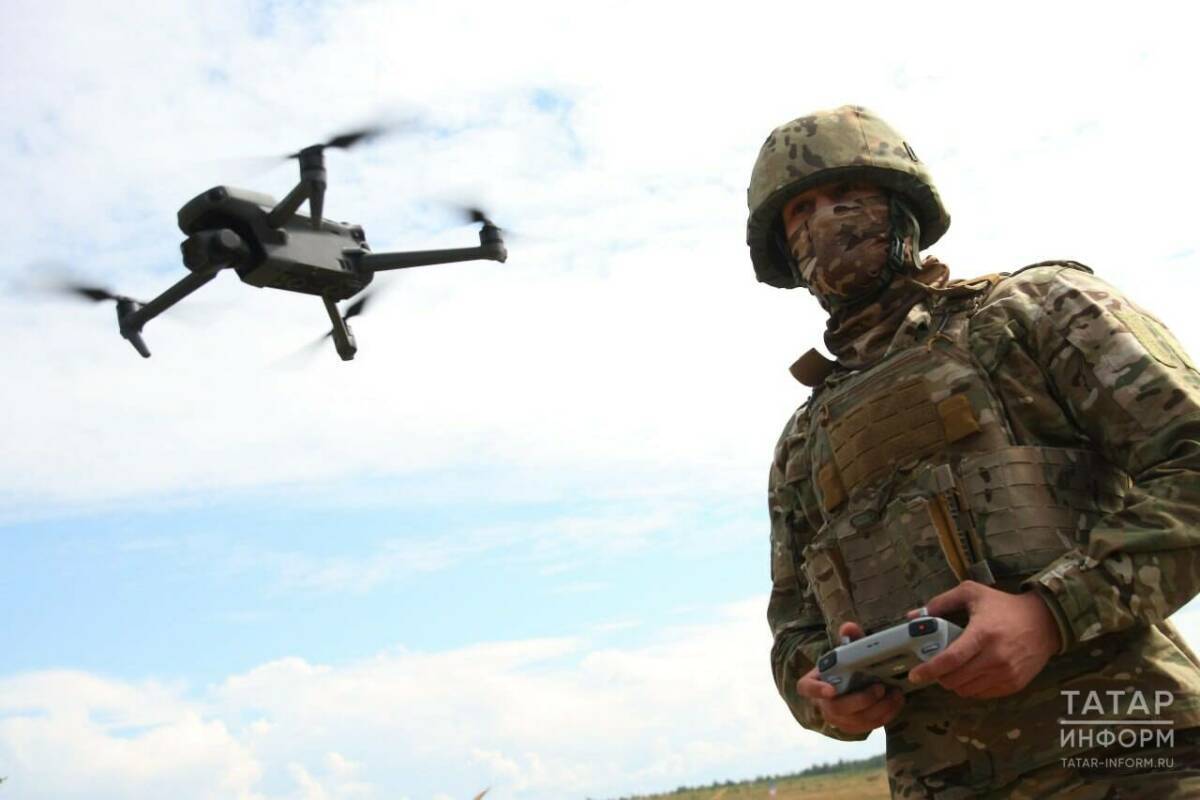 Заключившим контракт в войска беспилотных систем в РТ полагается более трех тысяч льгот