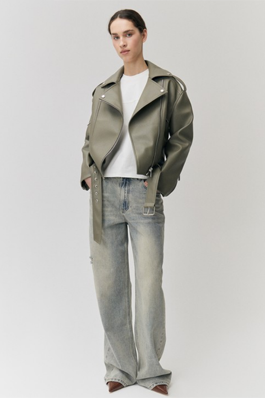 Куртка жеенская демисезонная