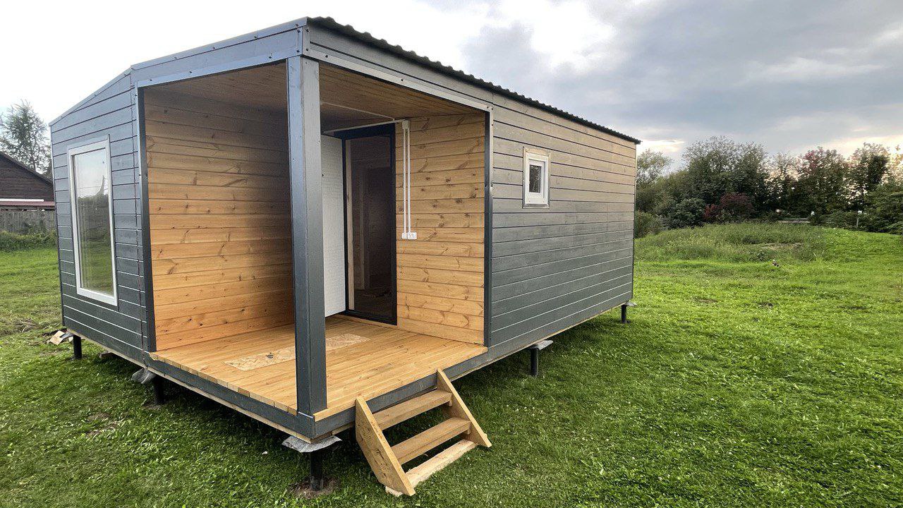 рейтинг модульных домов. дизайнерские дома из контейнеров. Tiny house с односкатной крышей. каркасный барнхаус. мини домики.