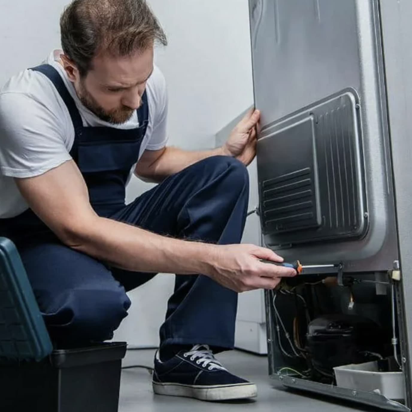 Ремонт холодильников