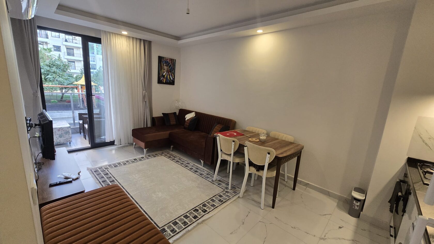 Liva 4 Residence · 1+1 с мебелью