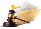 Документы и молоток судьи
