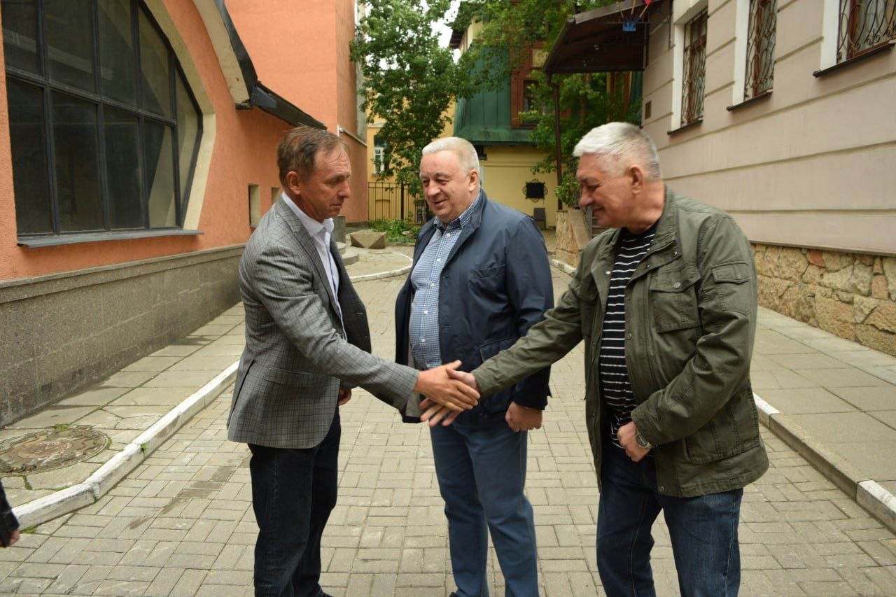Снова встретились с жителями Малого Толмачёвского переулка,