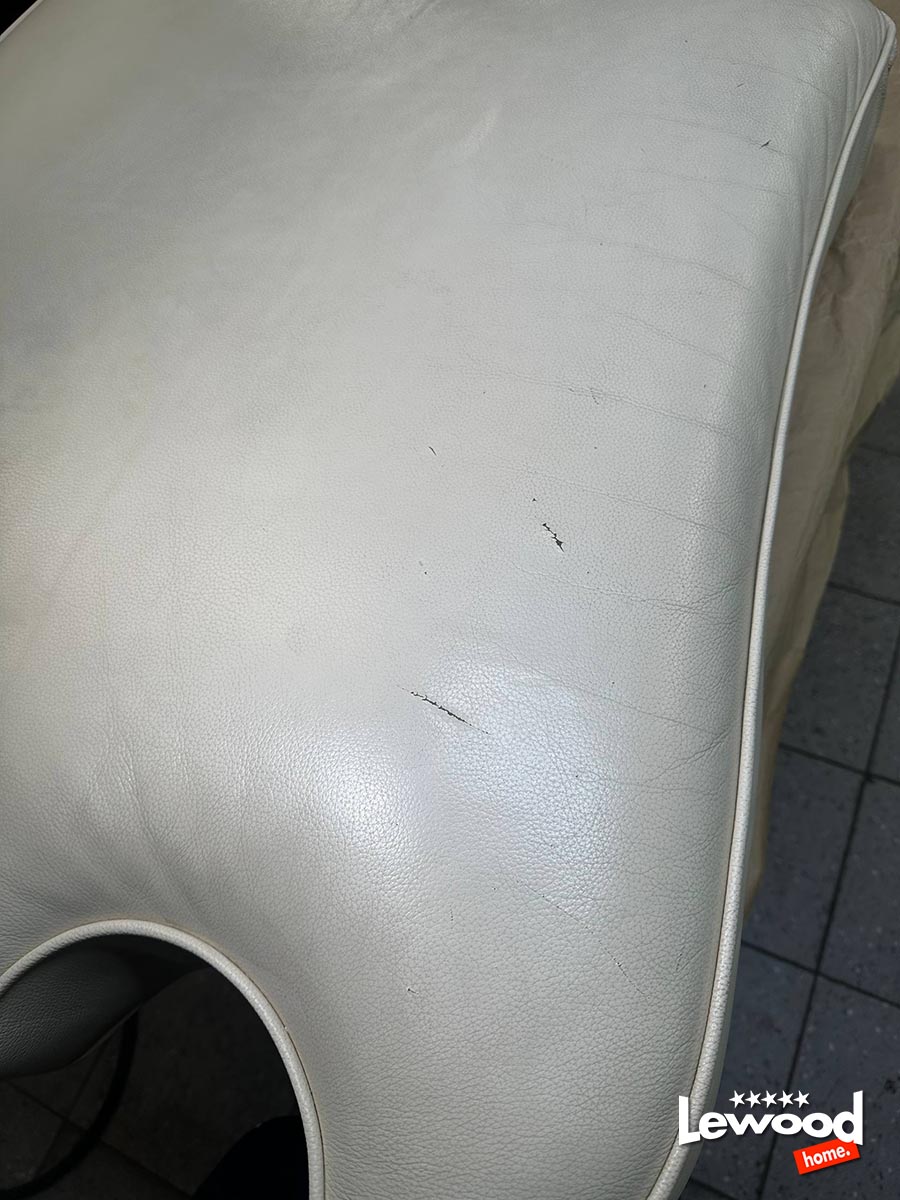 Реставрация диванных подушек