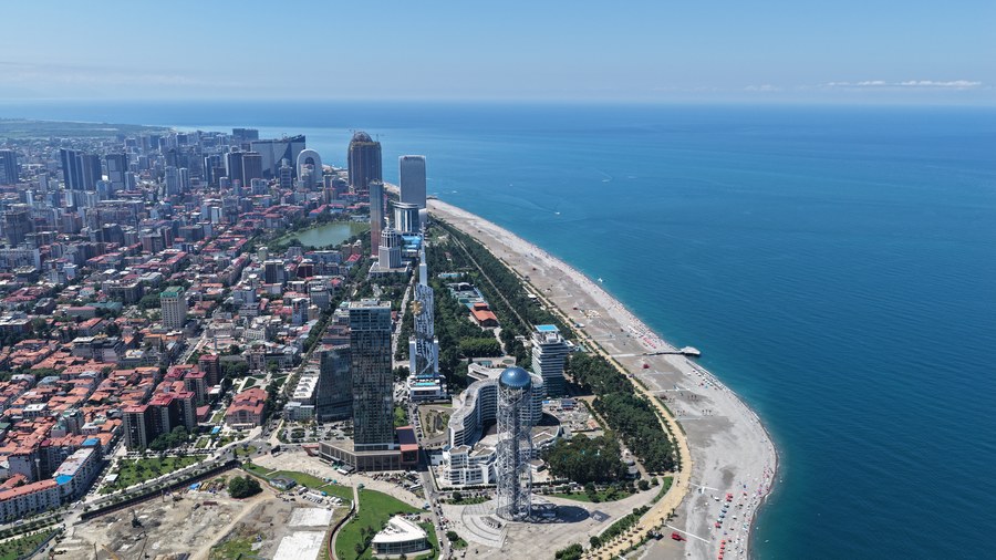 Batumi — przylądek i port