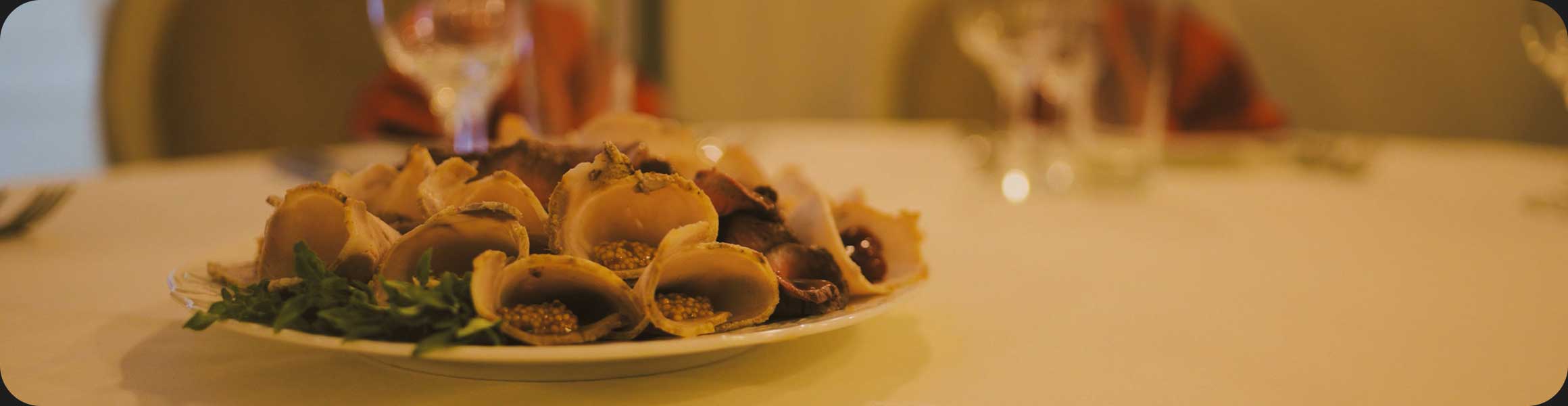 холодная закуска из мяса на свадьбе