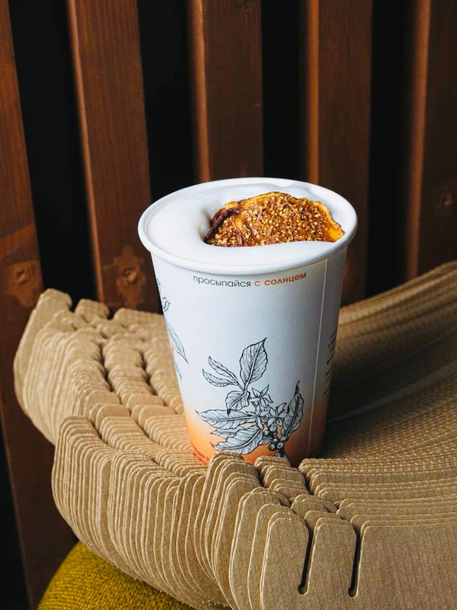 Барная зона кофейни