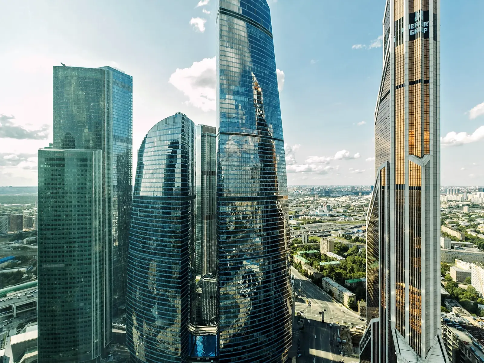 Панорамный вид на Москва-Сити из Panorama City